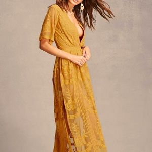 Honey Punch - As You Wish Womens Embroidered Lace Maxi Dress